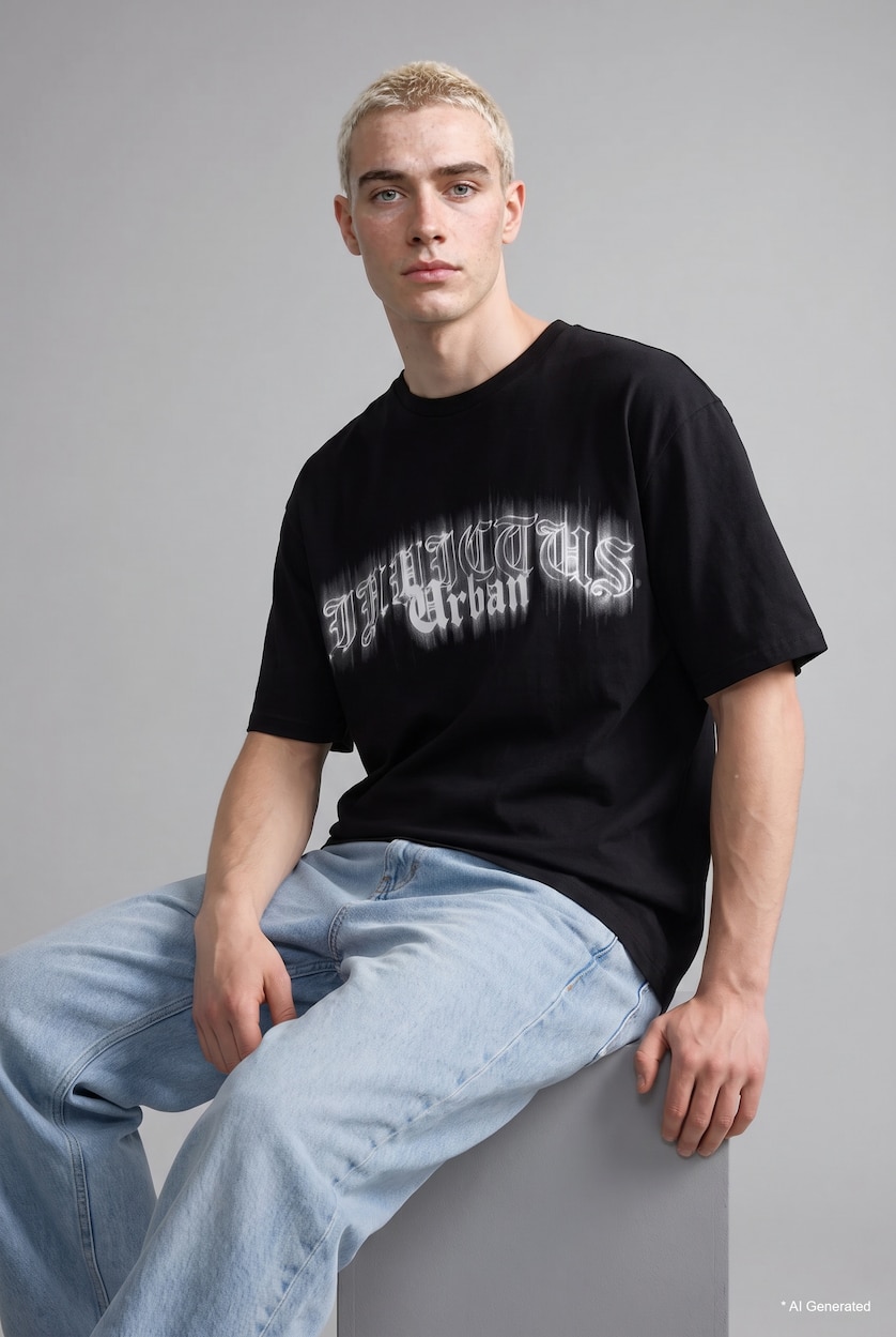 Men Black Boxy Fit Short Sleeve T-Shirt