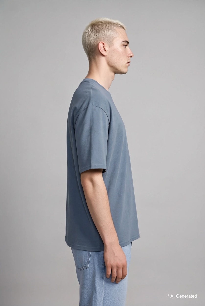 رجال نيلي فاتح Boxy Fit Short Sleeve T-Shirt