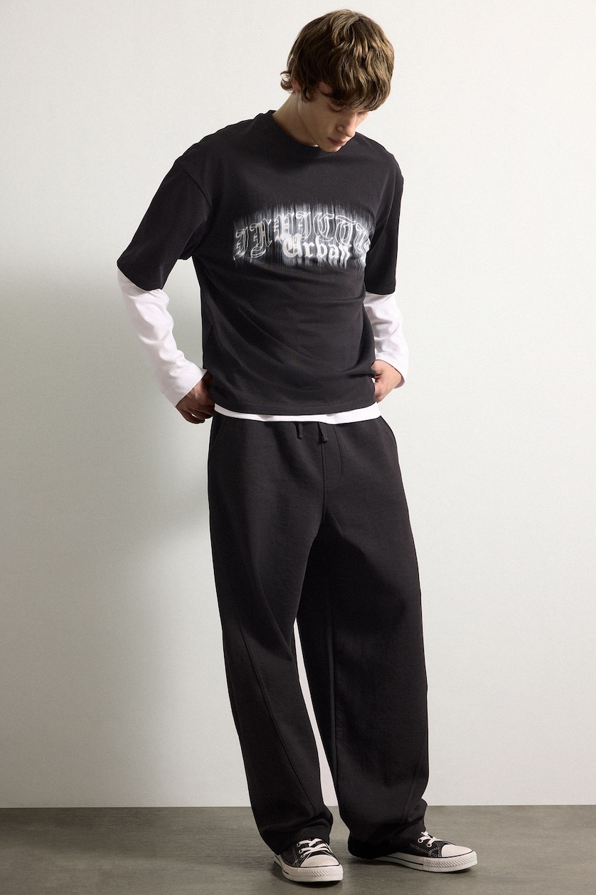 Men Black Elastic Band Balloon Fit Trousers