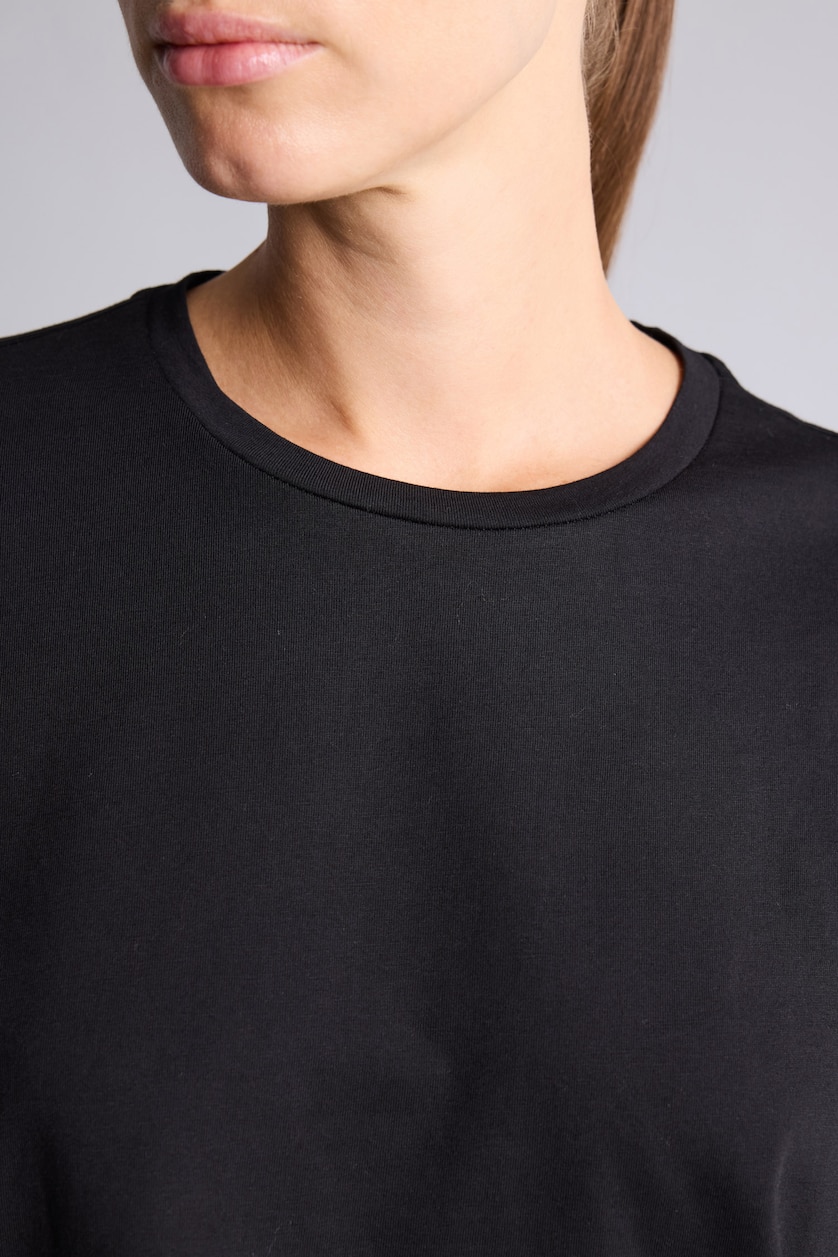 Women Black Long Sleeve T-Shirt