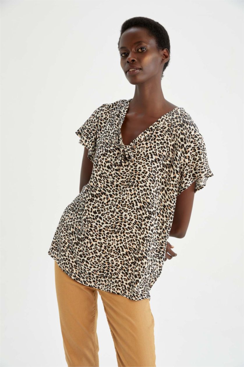 FEMME Beige Blouse à manches courtes Coupe Régulière Col En V