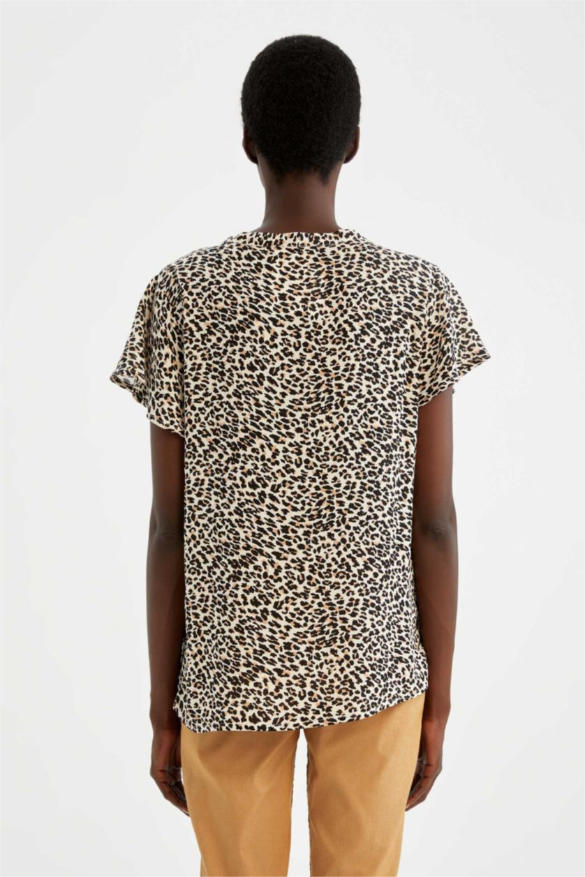 FEMME Beige Blouse à manches courtes Coupe Régulière Col En V