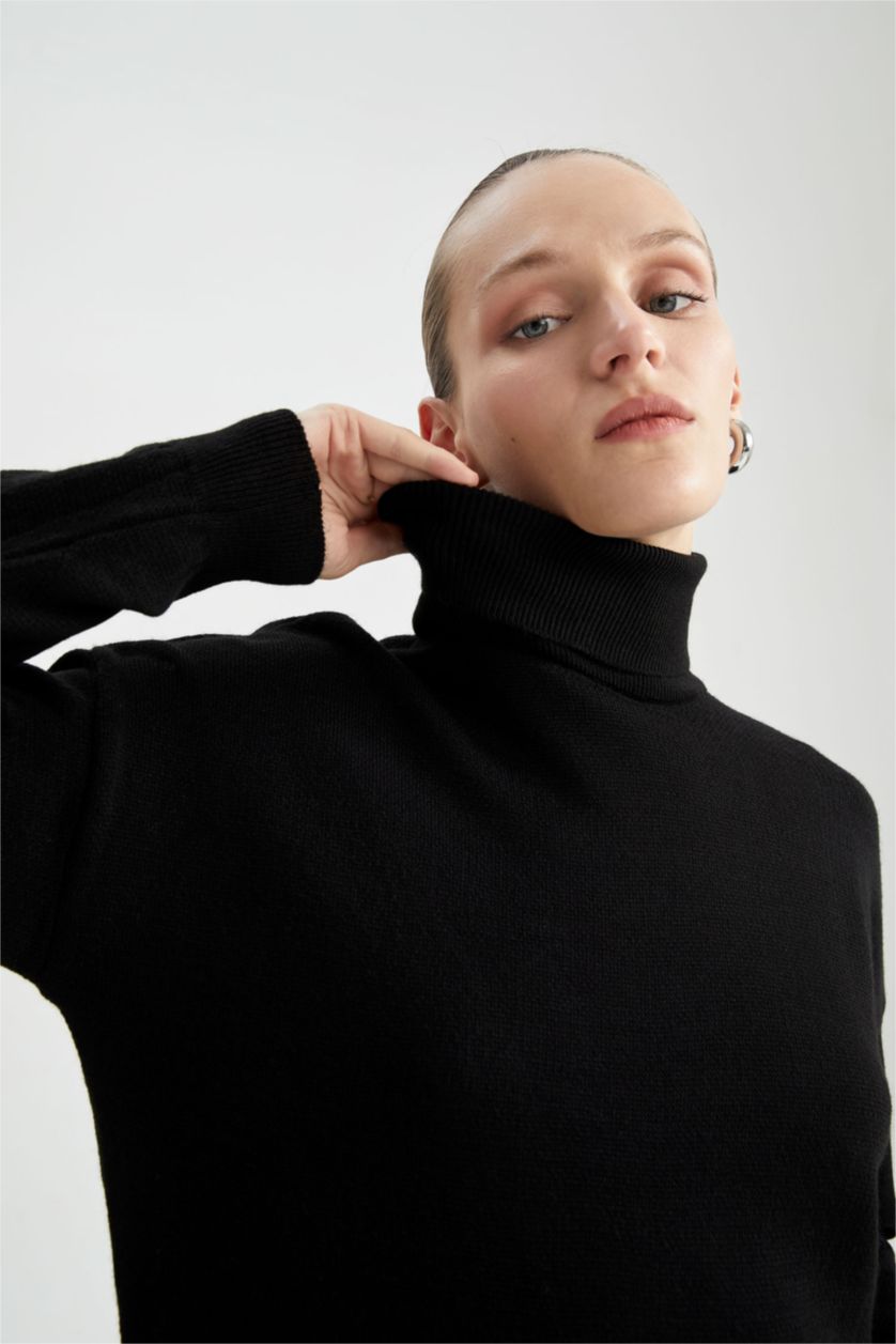 WOMAN Black Regular Fit Tunic