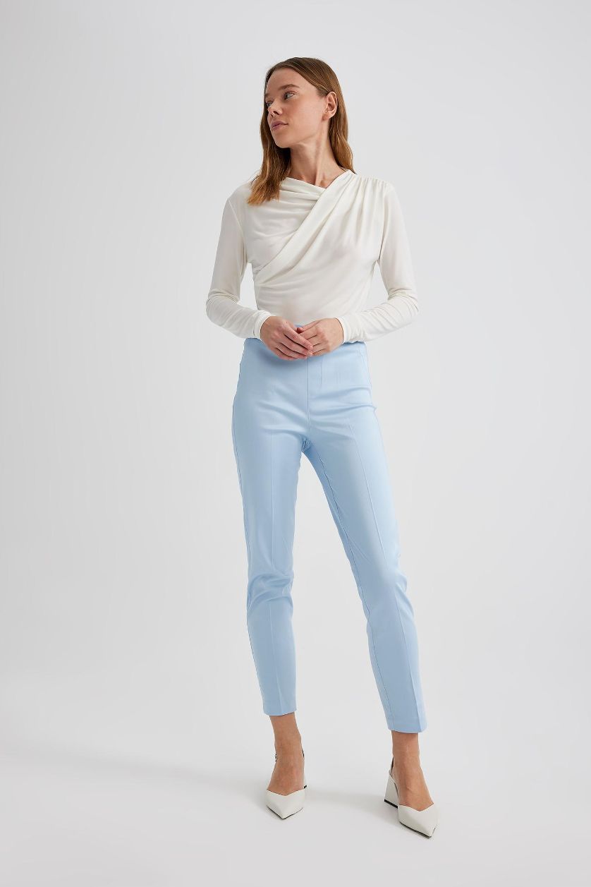 Kadın Açık Mavi Sigaret Saten Kumaş Pantolon Normal Bel Basic Düz Beli Lastikli Düz Paça