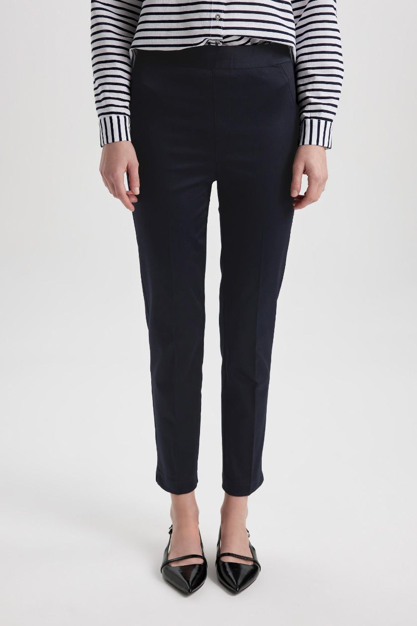 WOMAN NAVY Valentina Sigaret Normal Waist Satin Trousers