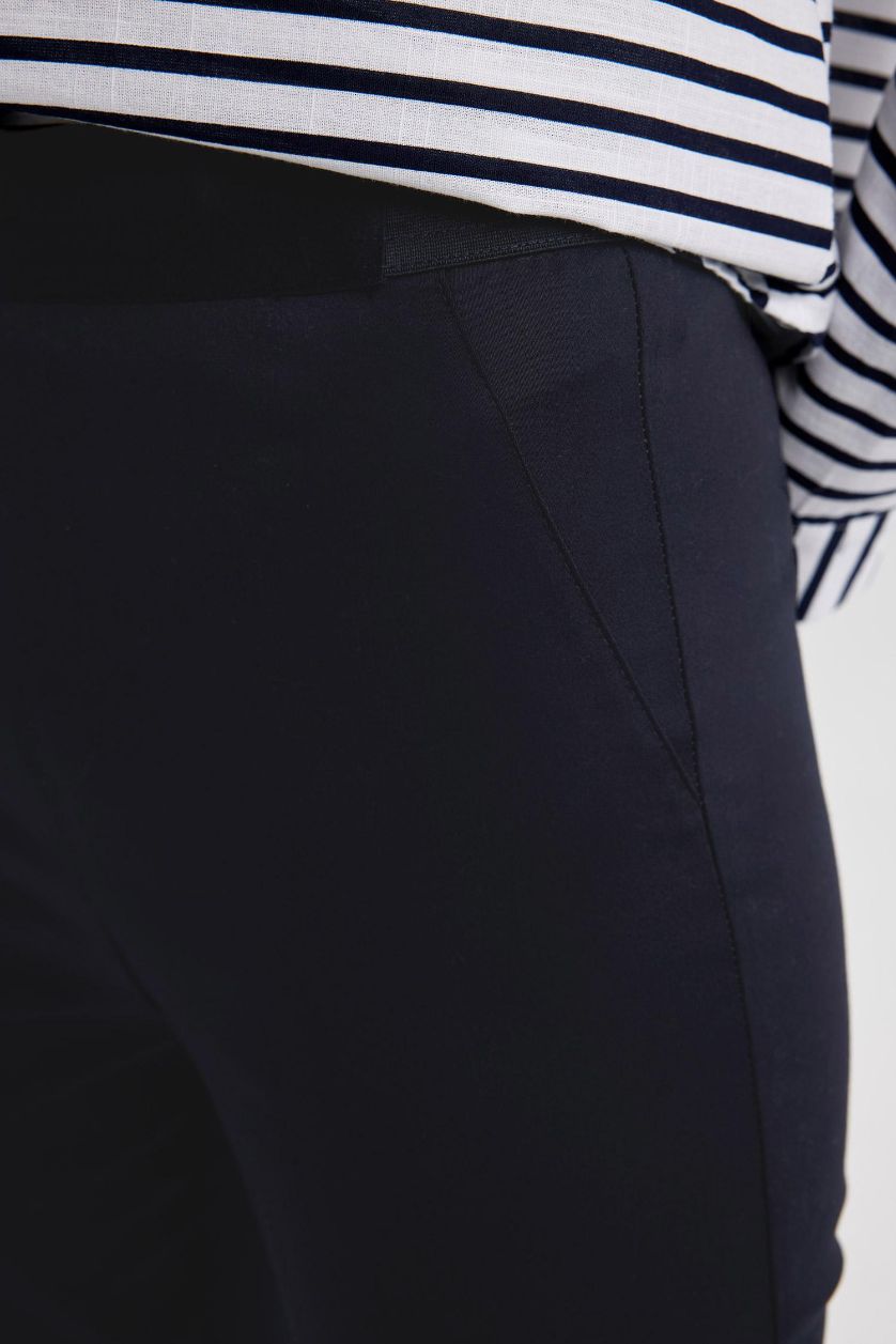 WOMAN NAVY Valentina Sigaret Normal Waist Satin Trousers