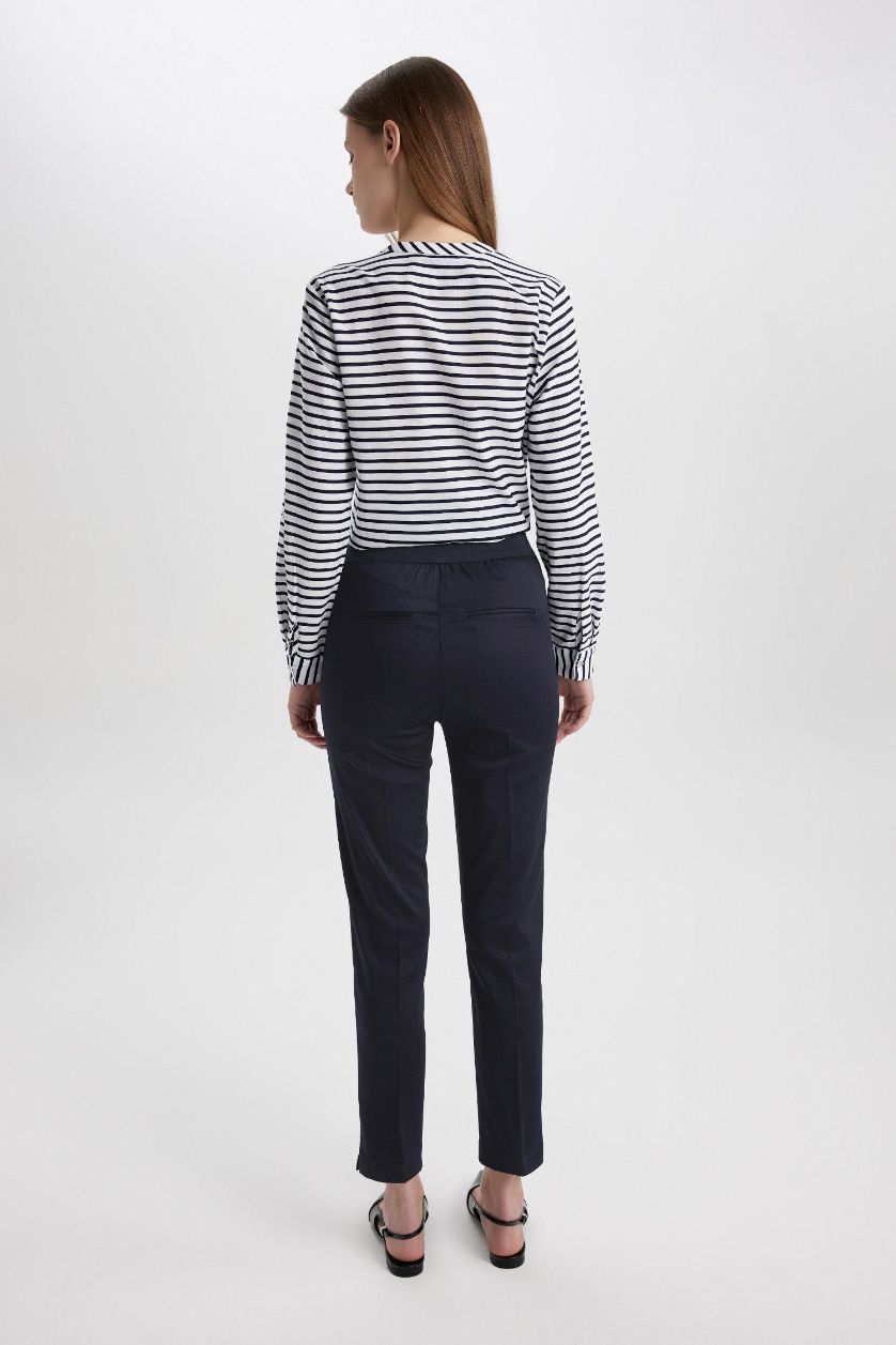 WOMAN NAVY Valentina Sigaret Normal Waist Satin Trousers