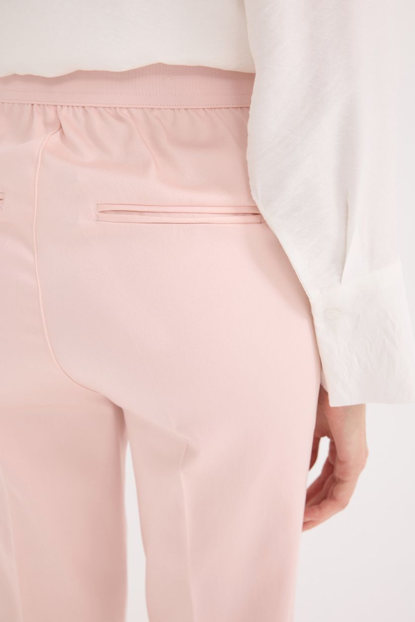 Kadın Açık Pembe Sigaret Saten Kumaş Pantolon Normal Bel Düz Paça
