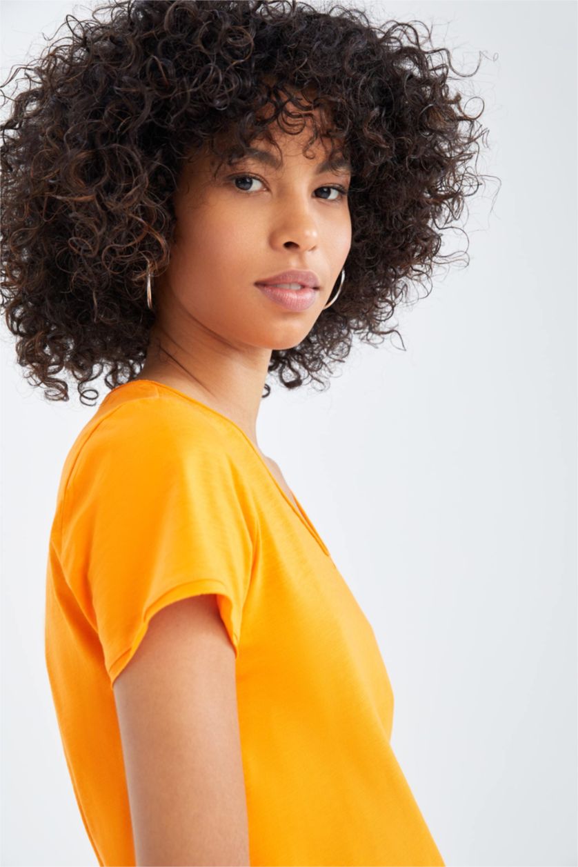 Woman Orange Regular Fit Short Sleeve T-Shirt
