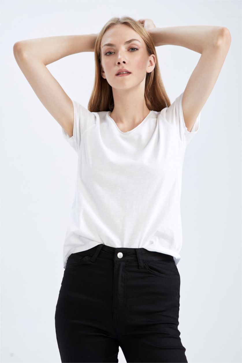 WOMAN White Regular Fit Short Sleeve T-Shirt