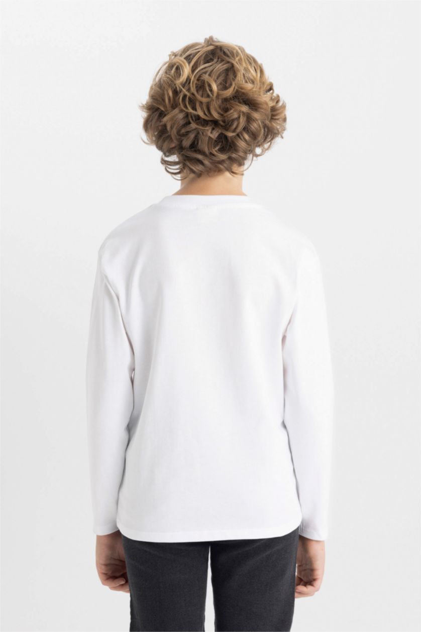 BOYS & TEENS White تيشيرت كم طويل قصة عادية