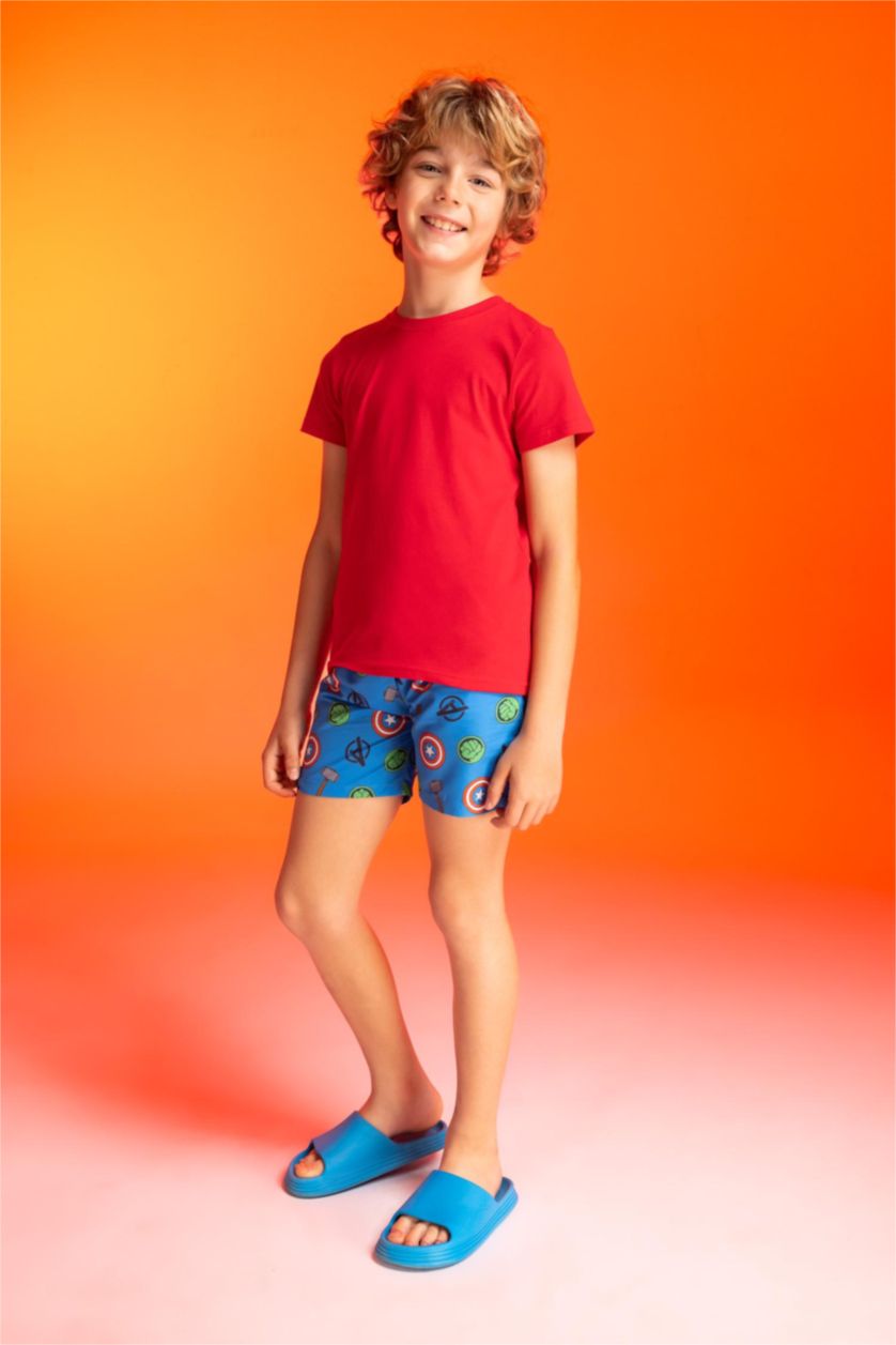 BOYS & TEENS Red تيشيرت نص كم قصة عادية