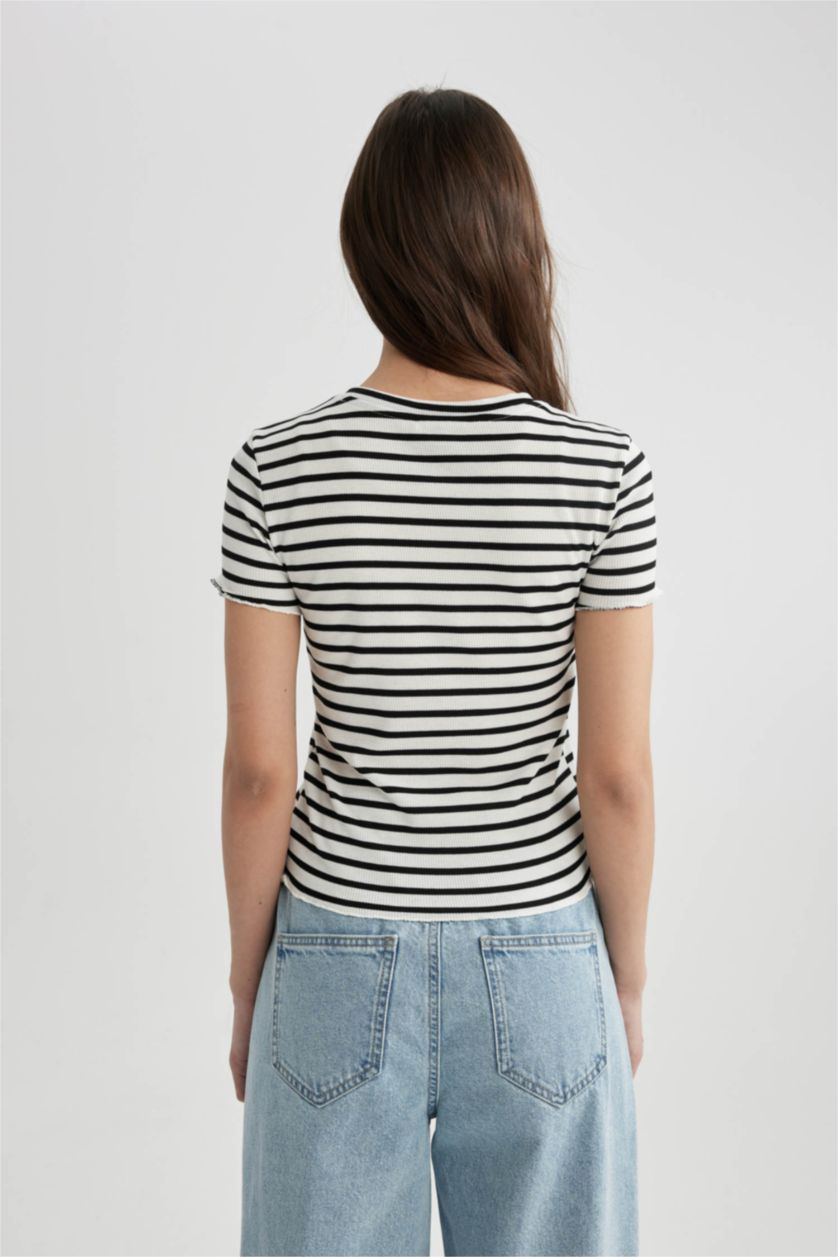 Women White Slim Fit Camisole Short Sleeve T-Shirt