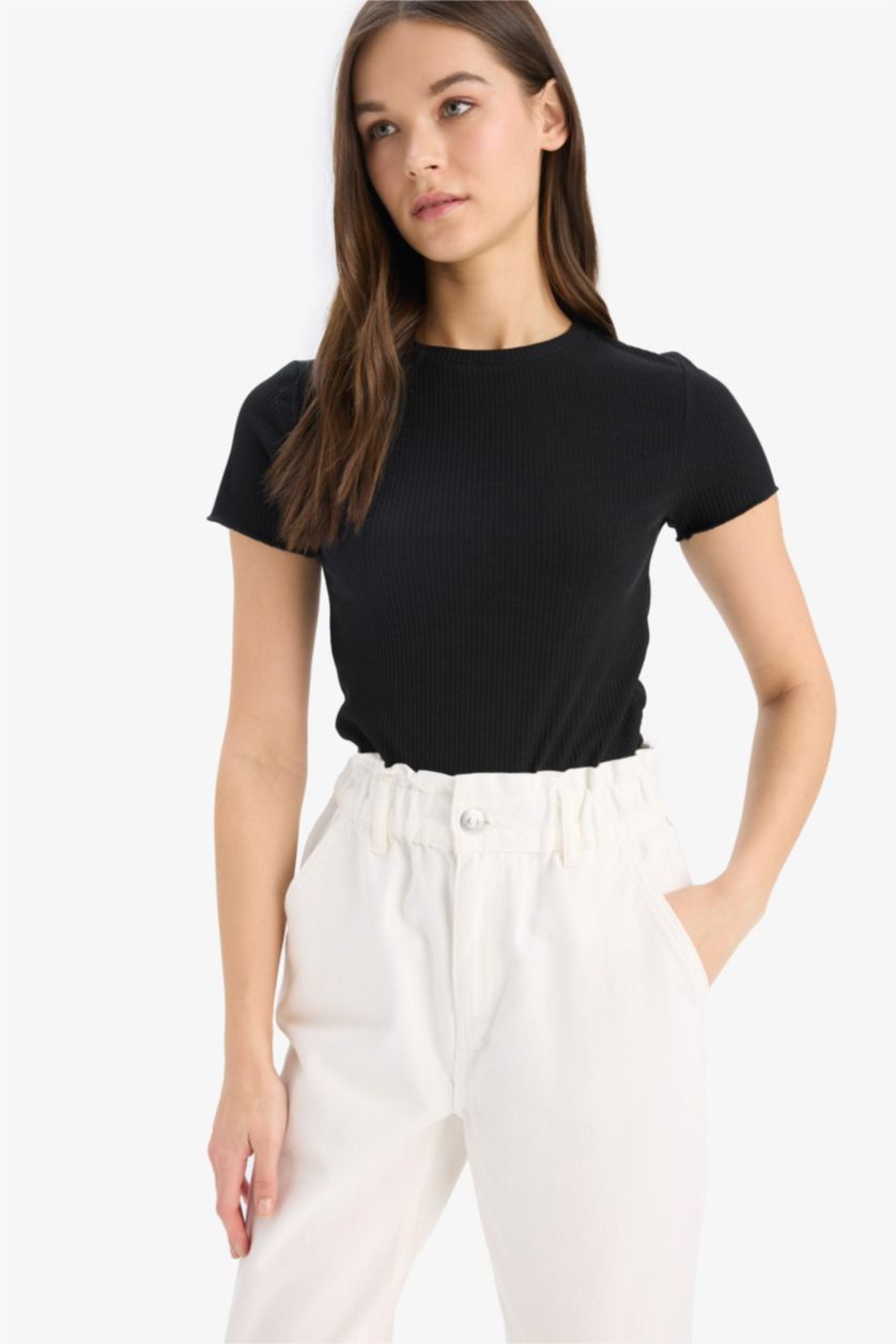 حريمي أسود Slim Fit Camisole Short Sleeve T-Shirt