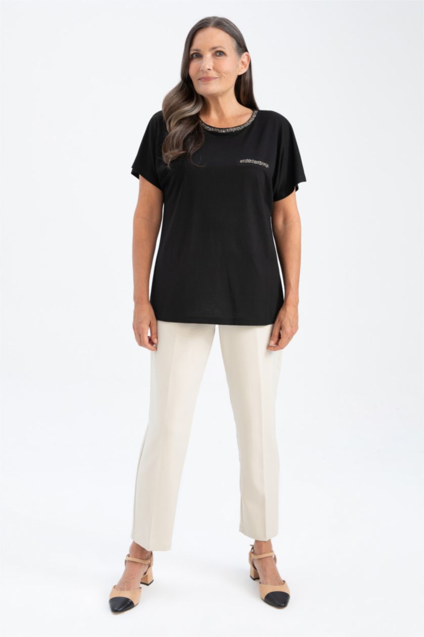 WOMAN Black Short Sleeve T-Shirt