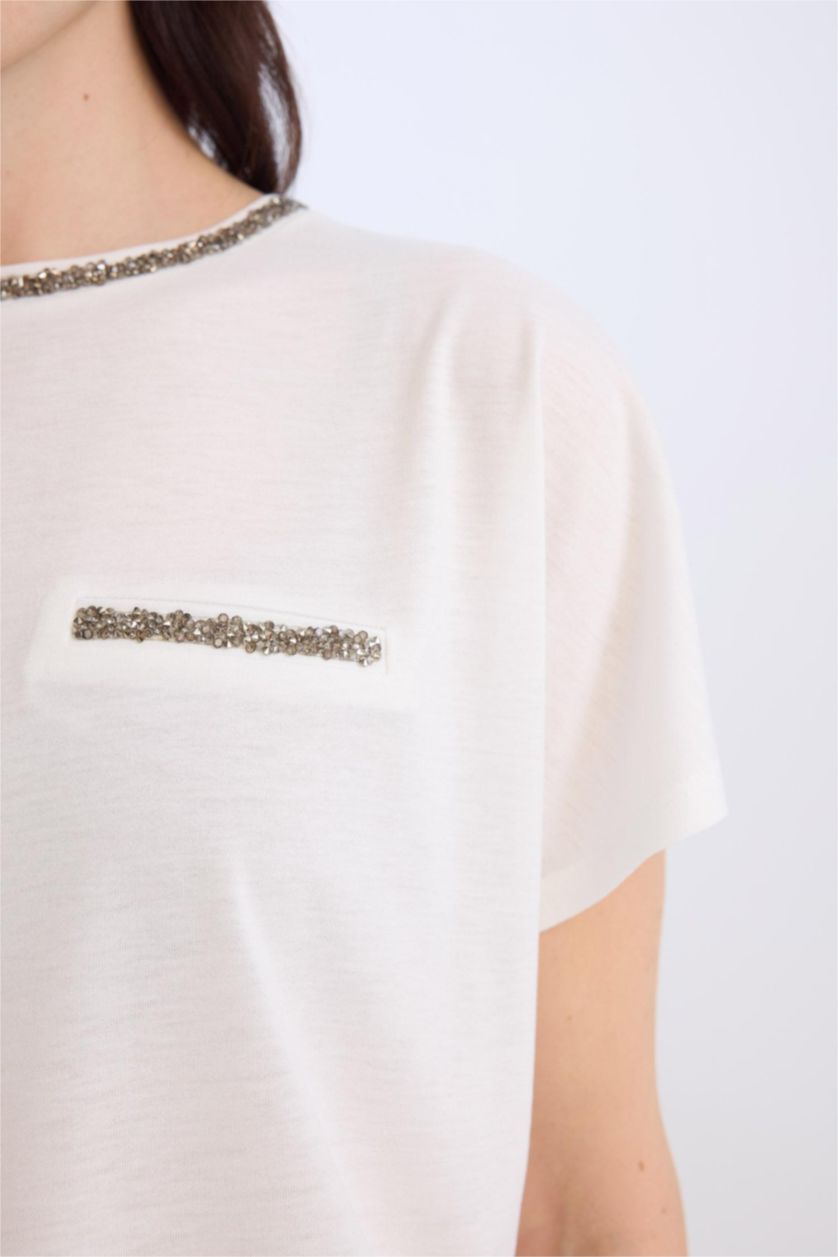 Kadın Ekru 	Bisiklet Yaka Baskılı Kısa Kollu Tişört