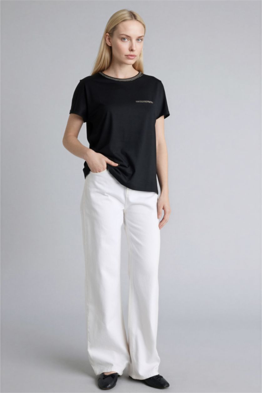 Kadın Siyah Bisiklet Yaka Kısa Kollu Tişört