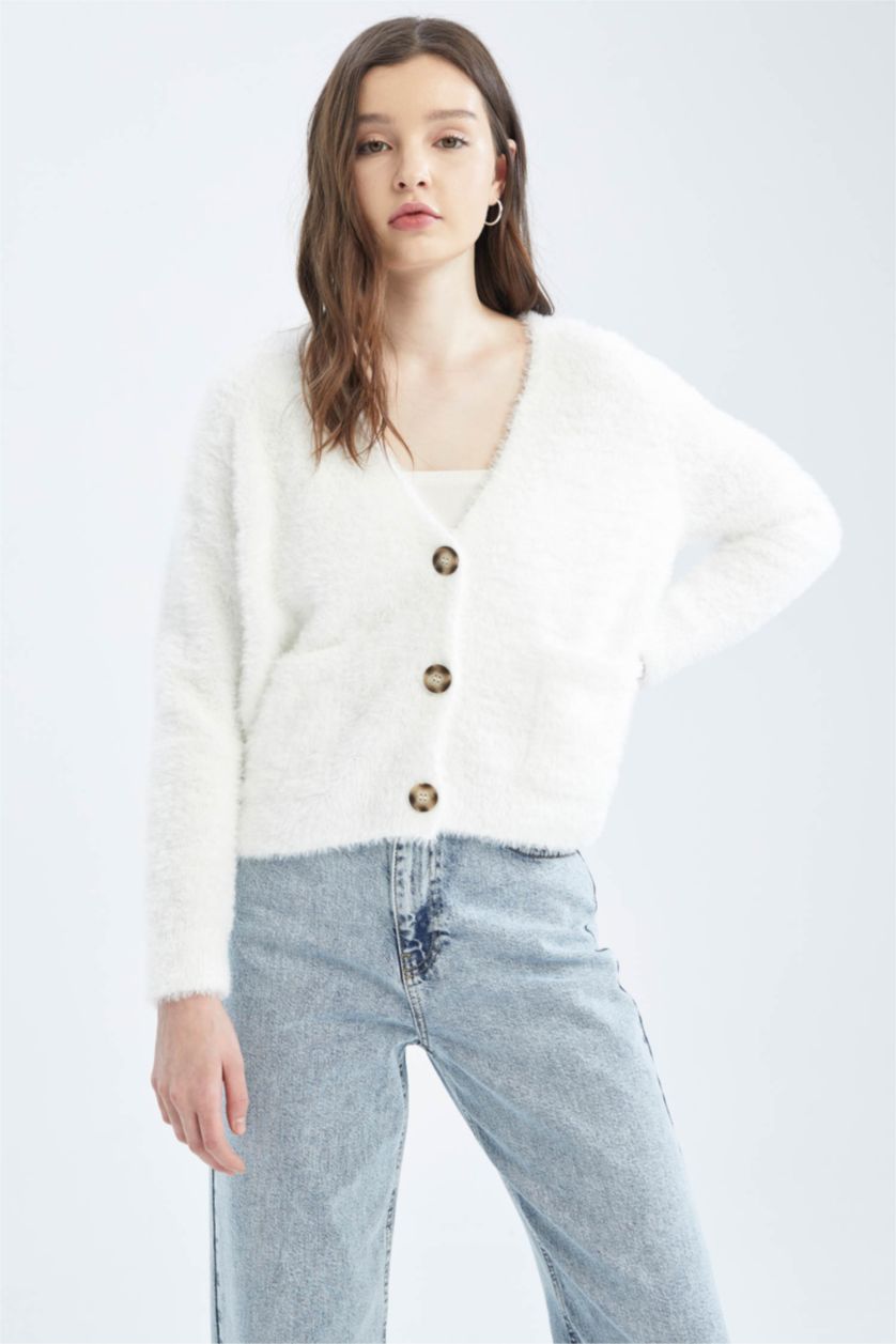 نساء بيج فاتح جاكيت قطيفة اوفر سايز بياقة V