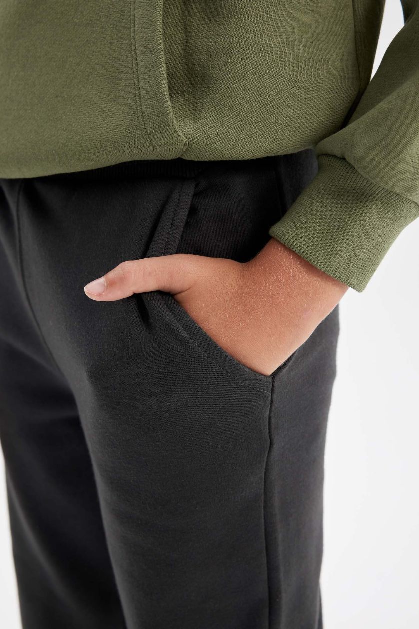 أولادي أنثرا بنطلون سويت بانتس للمدرسه اولادي قصة عادية