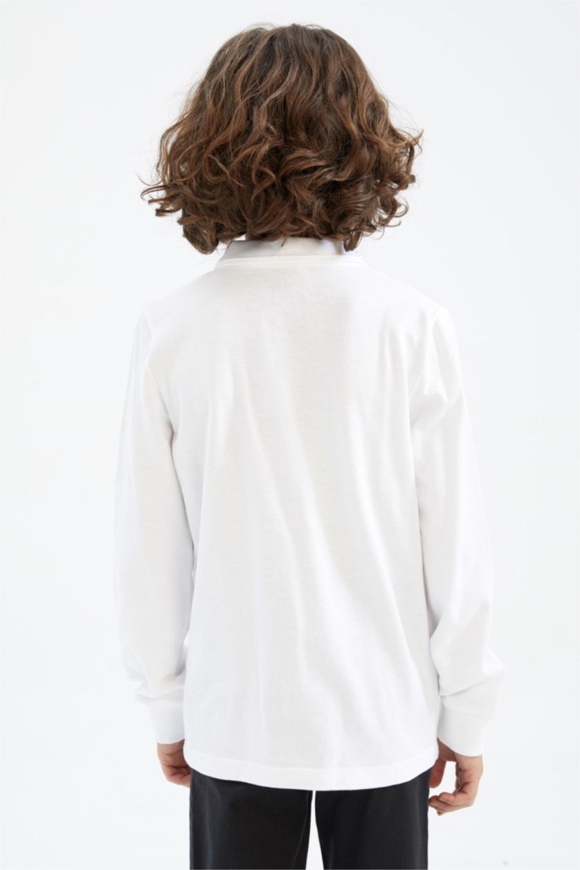 BOYS & TEENS White تيشيرت بولو كم طويل بيكة قصة عادية