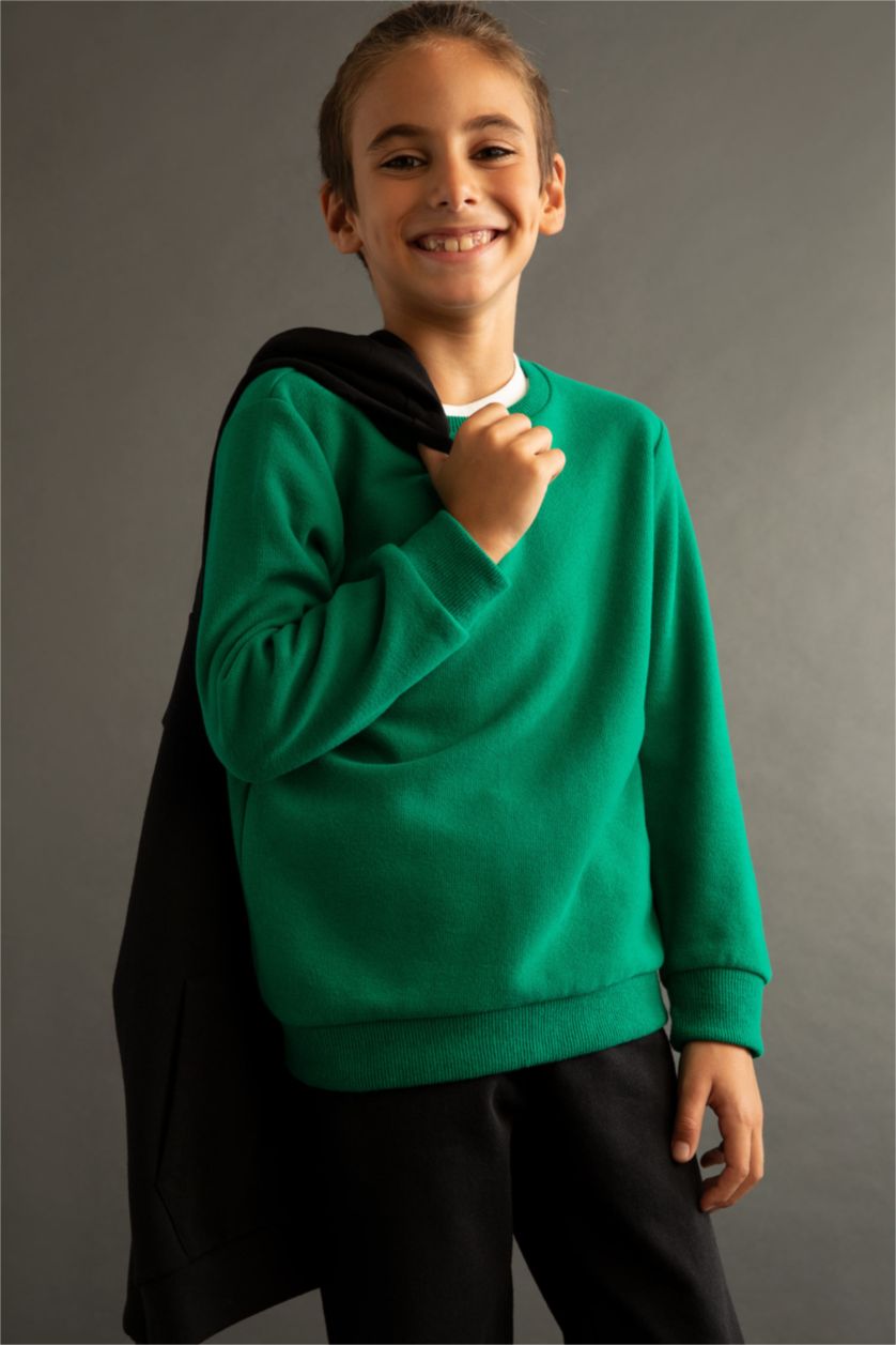 BOYS & TEENS Green Regular Fit Crew Neck Sweatshirt