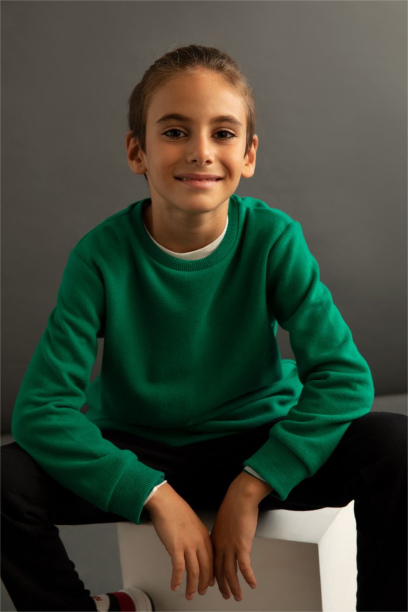 BOYS & TEENS Green Regular Fit Crew Neck Sweatshirt