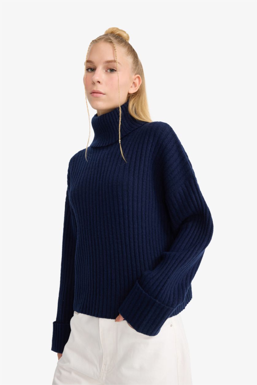 Woman NAVY Oversize Fit Turtleneck Pullover