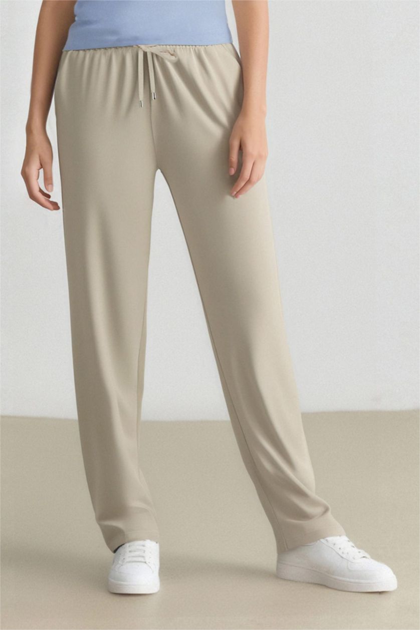 نساء اللون الحجري بنطرون سادة بيزك بالمندو قصة عادية بجيب وخصر عادي