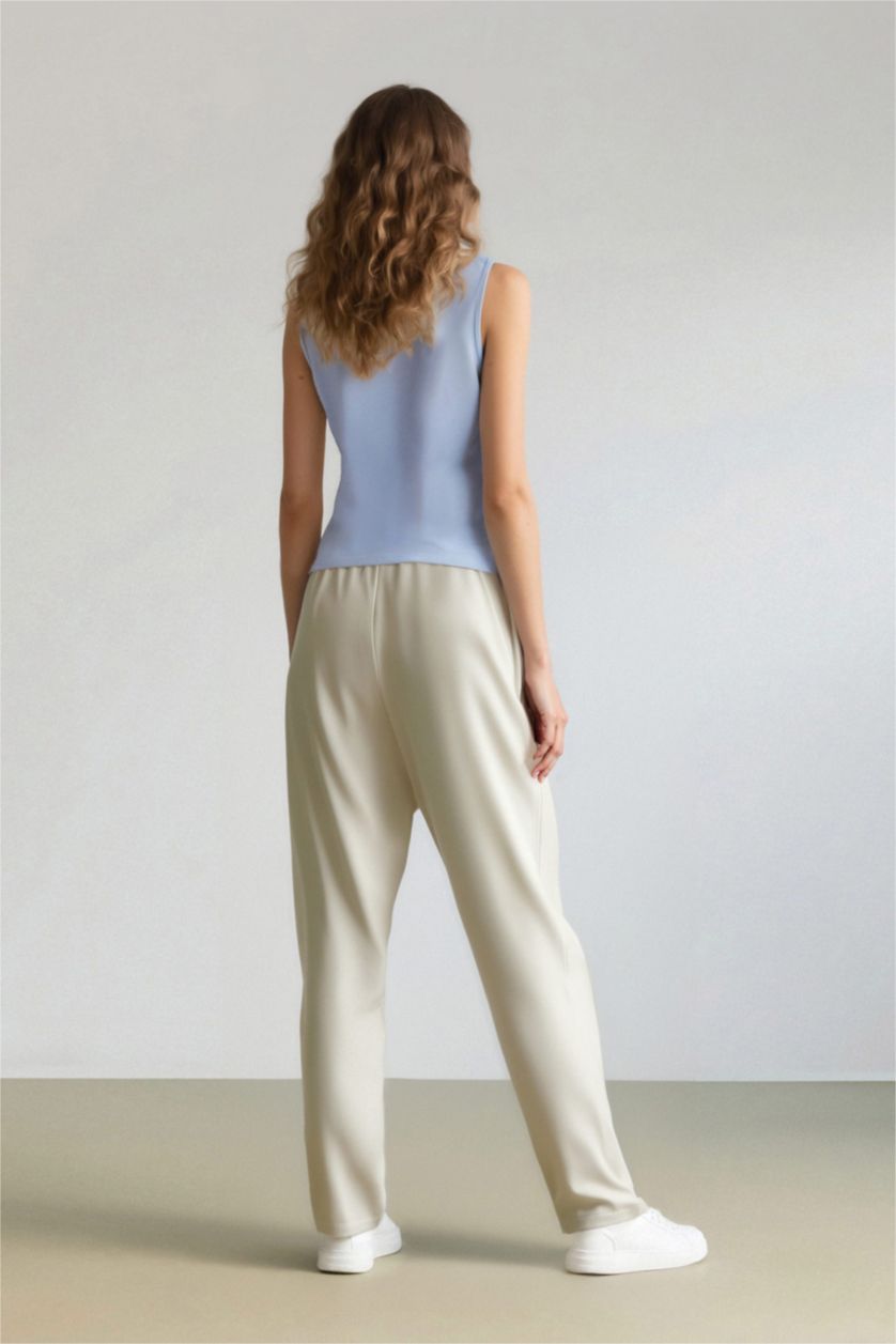 نساء اللون الحجري بنطرون سادة بيزك بالمندو قصة عادية بجيب وخصر عادي