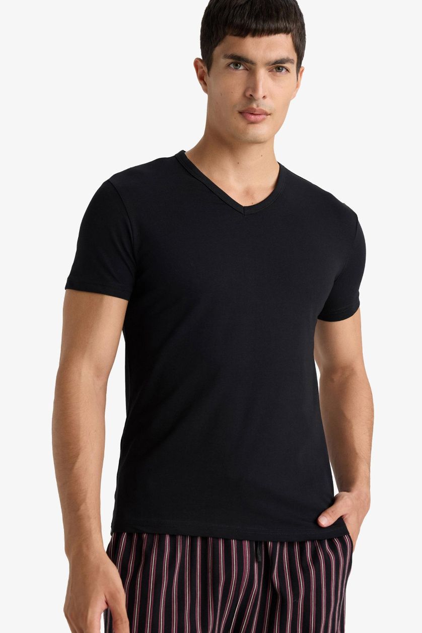 MAN Black Slim Fit Short Sleeve Knitted Tops