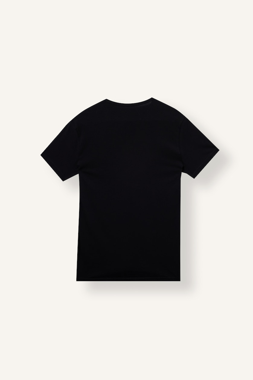 Men Black Slim Fit Knitted Tops