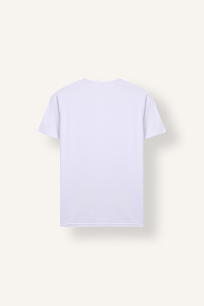 Men White Slim Fit Knitted Tops
