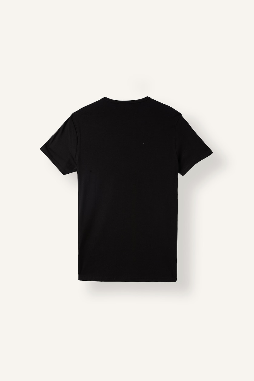 Men Black Slim Fit Knitted Tops