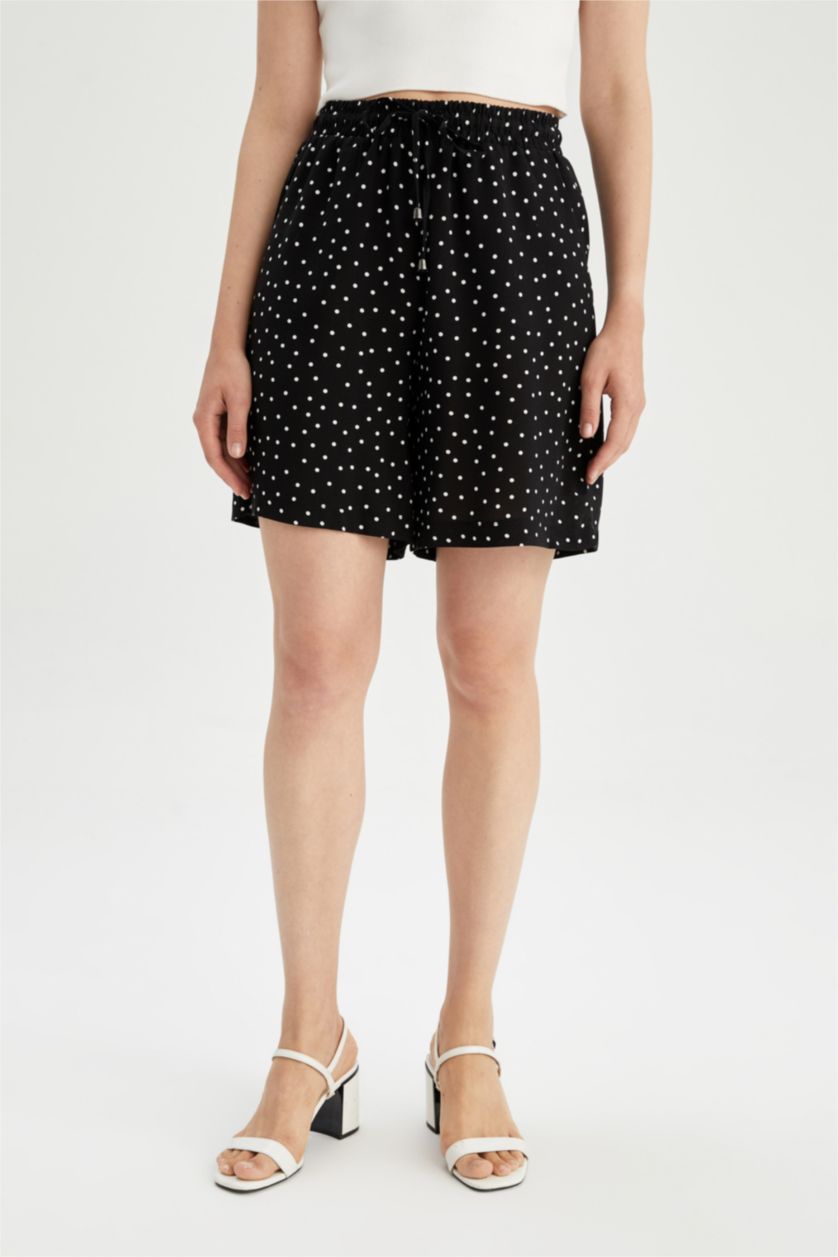 WOMAN Black Dot Patterned Pocket Relax Fit Bermuda Shorts