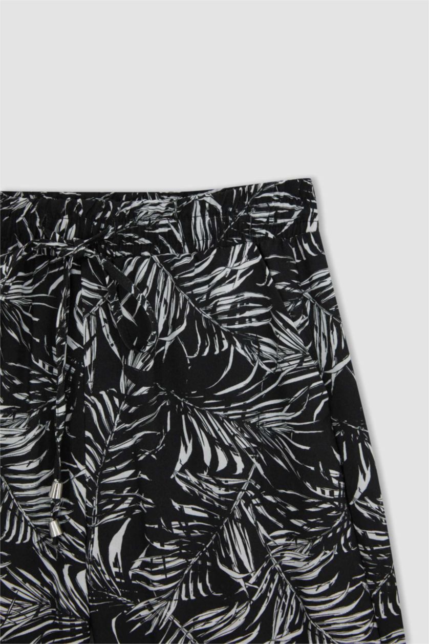 حريمي أسود شورت وايد ليج بجيب وخصر عالي