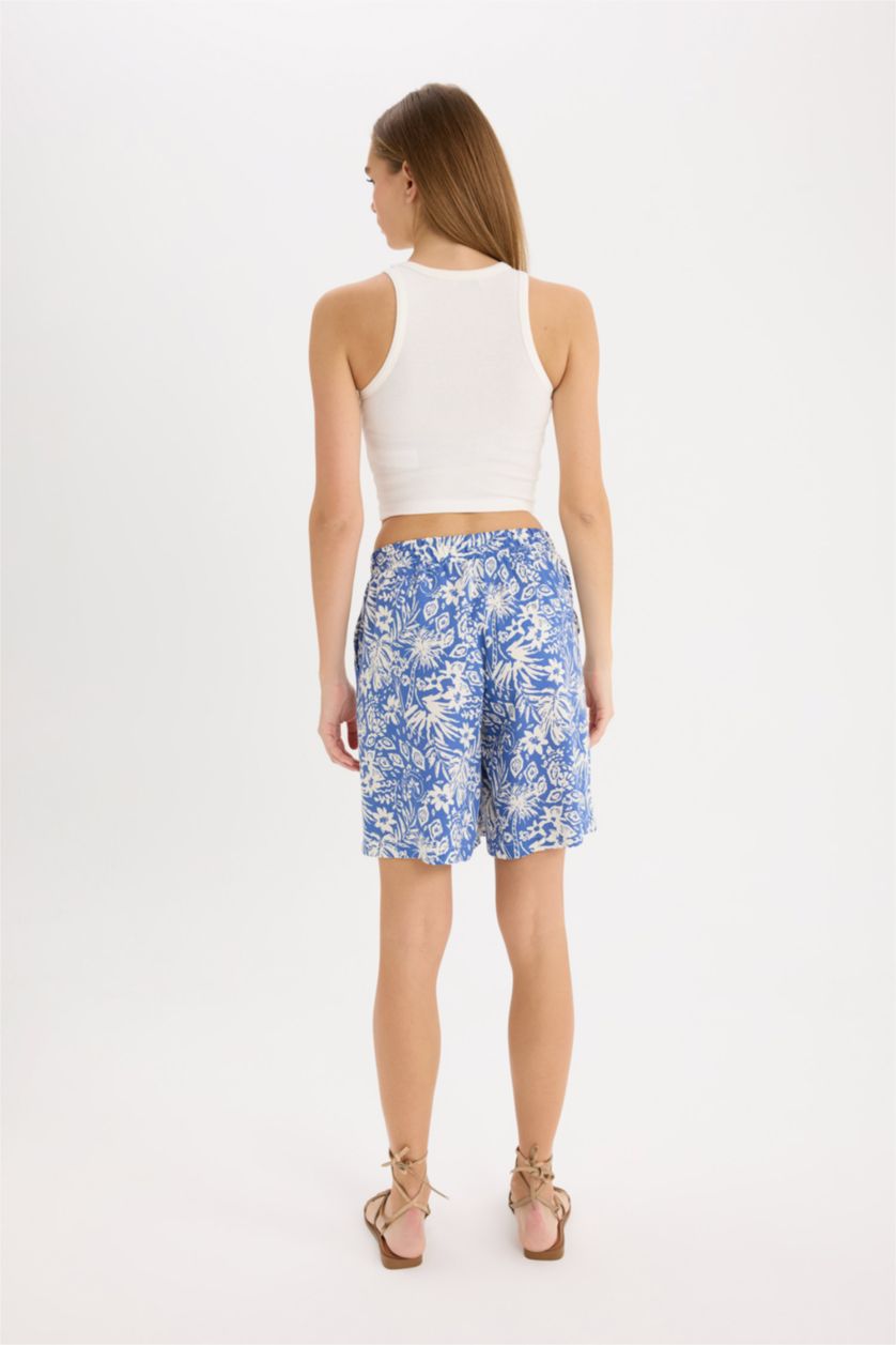 Kadın Lacivert Yüksek Bel Desenli Geniş Paça Viskon Şort