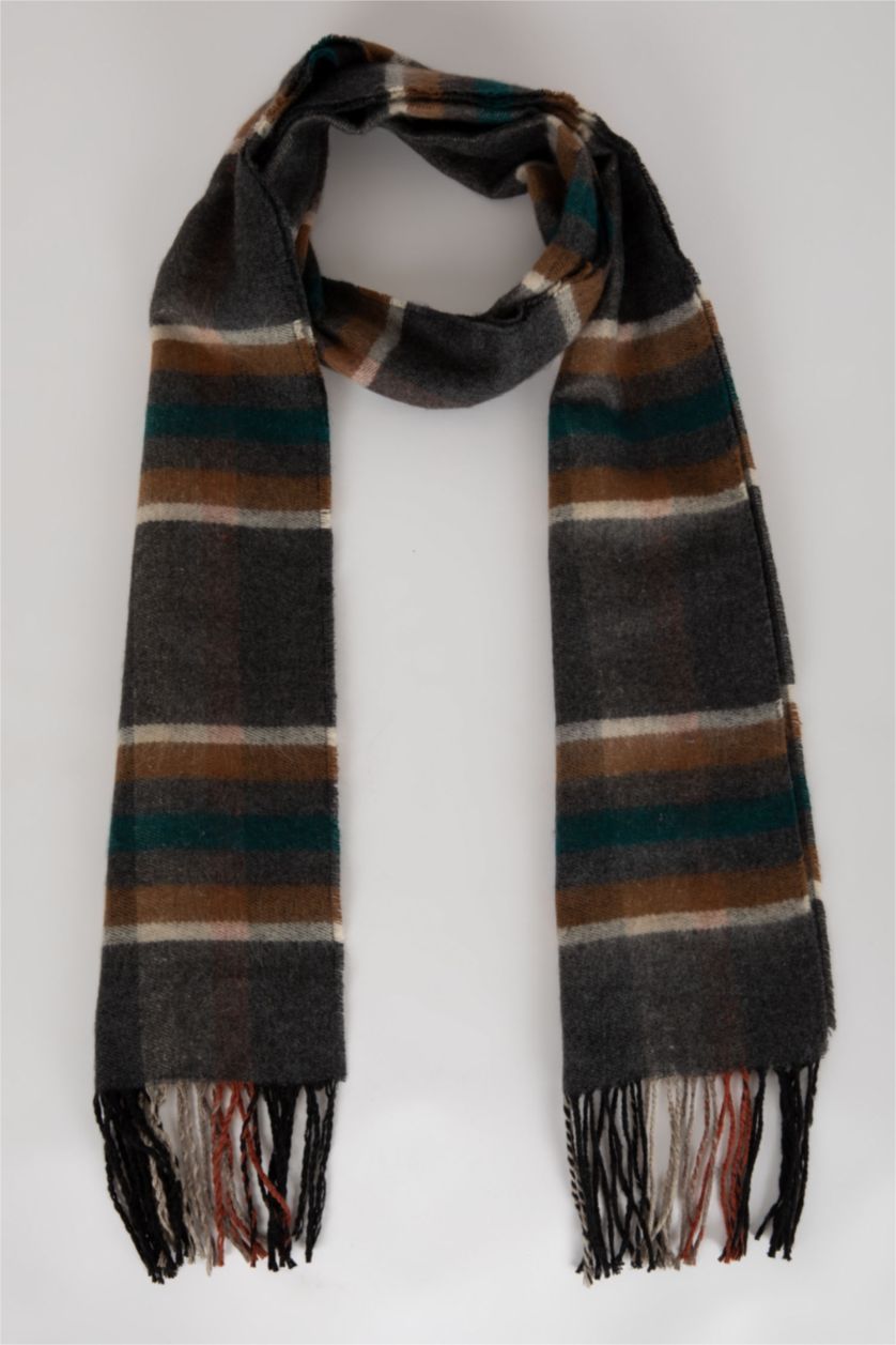 رجال بني طقم وشاح كاروهات