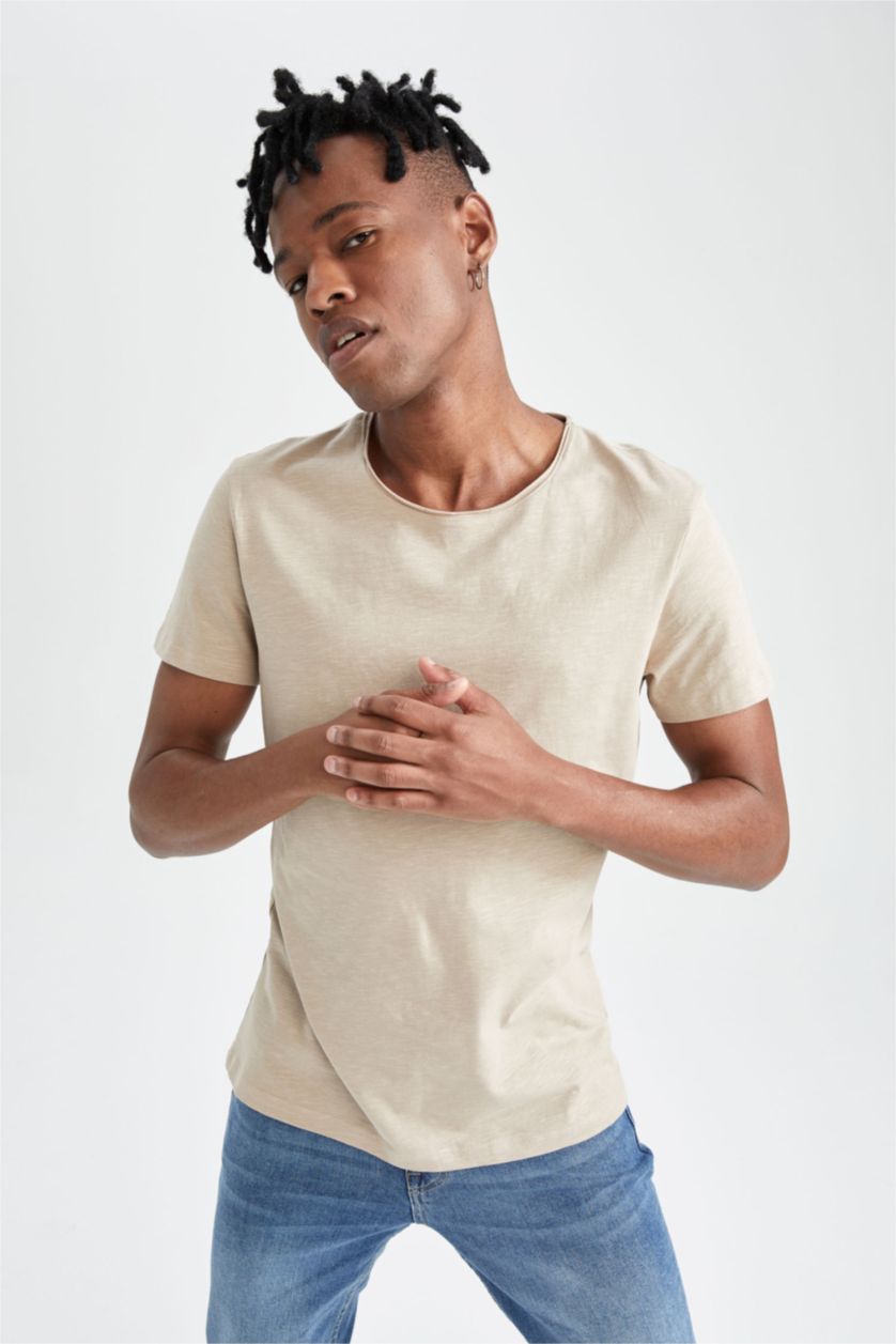 رجال بيج تي شيرت بيزك سليم فيت بياقة مستديرة