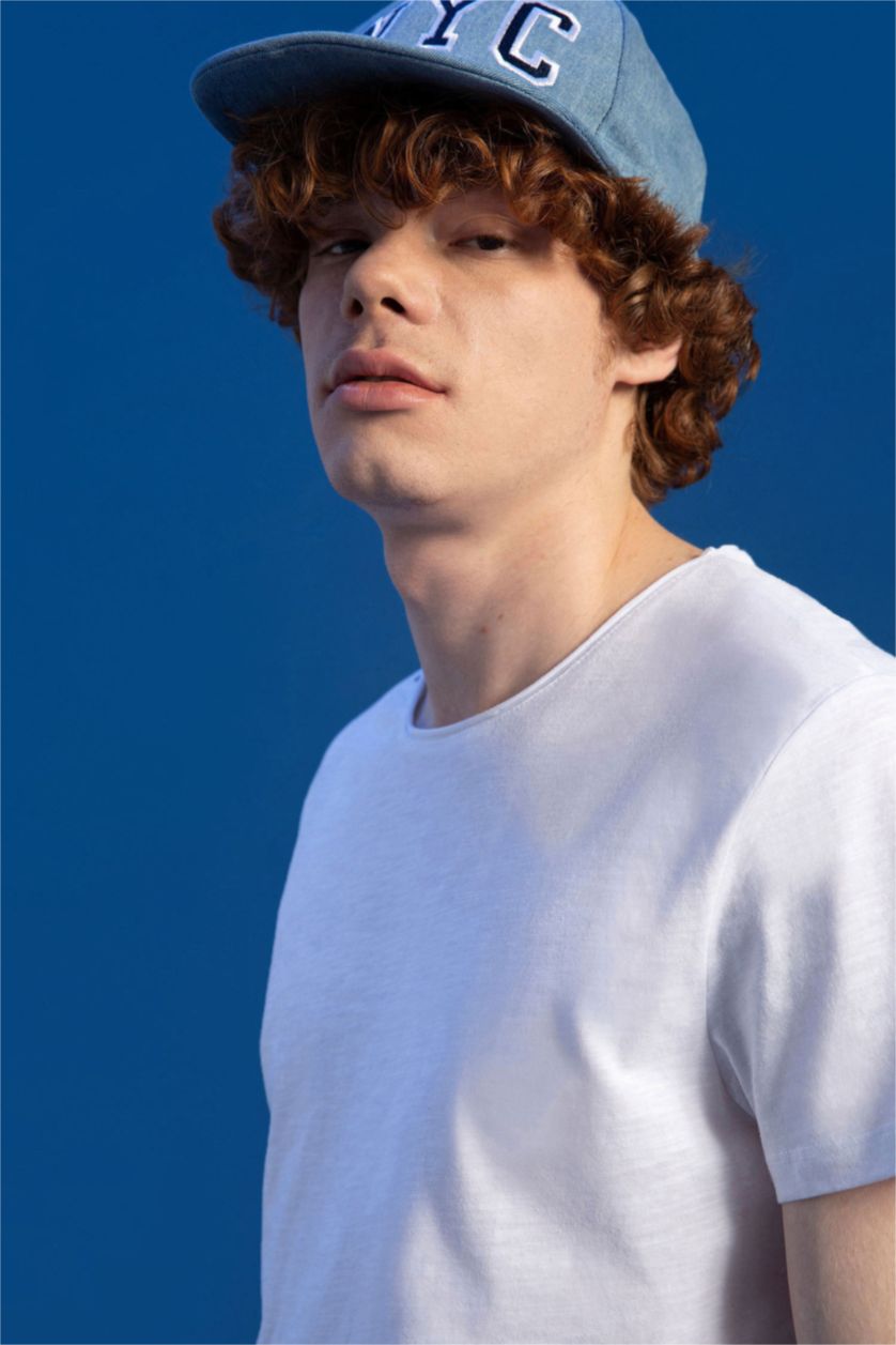 MAN White Slim Fit Short Sleeve T-Shirt