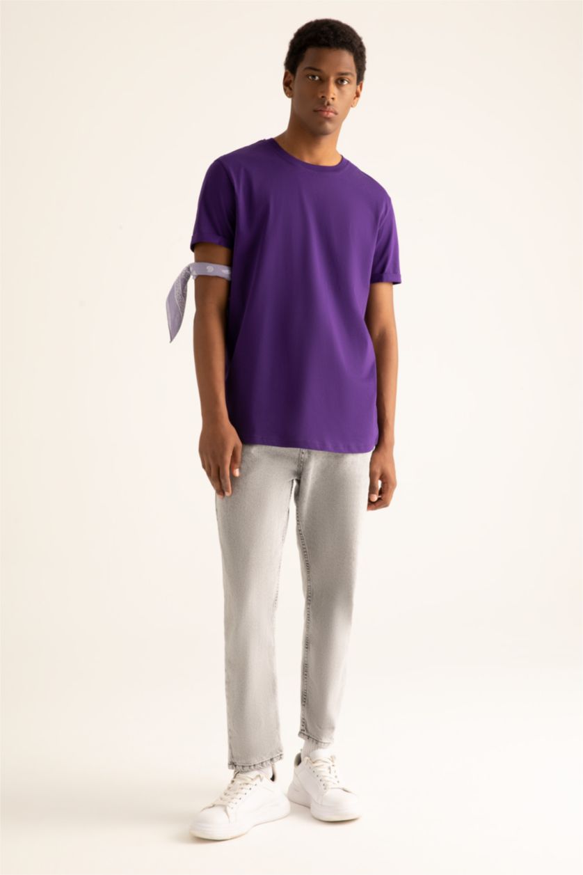 HOMME Violet T-shirt basique à manches courtes et col rond coupe longue