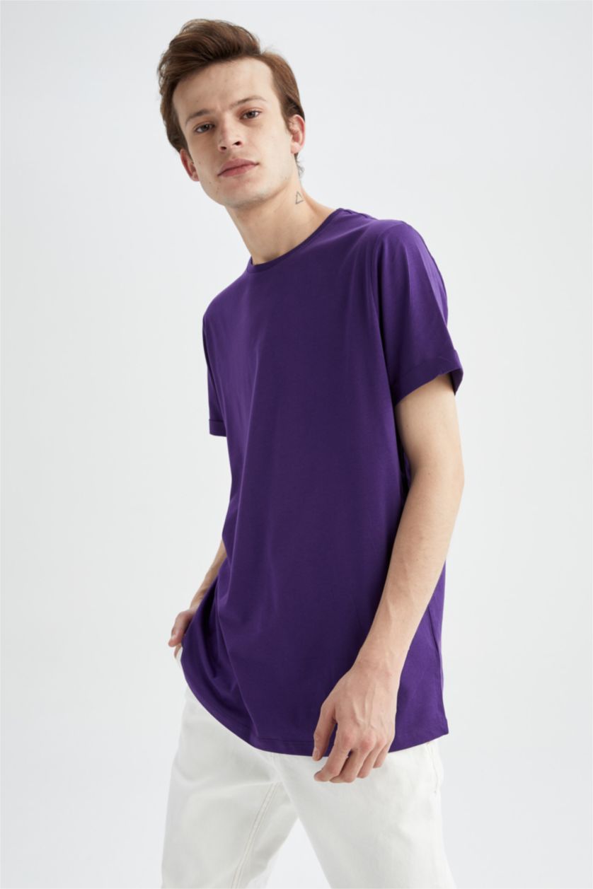 HOMME Violet T-shirt basique à manches courtes et col rond coupe longue