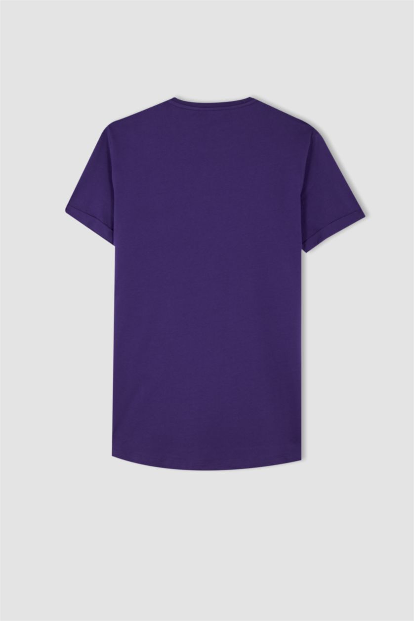 HOMME Violet T-shirt basique à manches courtes et col rond coupe longue