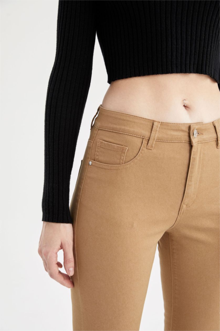 FEMME Marron Pantalon slim en gabardine à cinq poches Rebeca