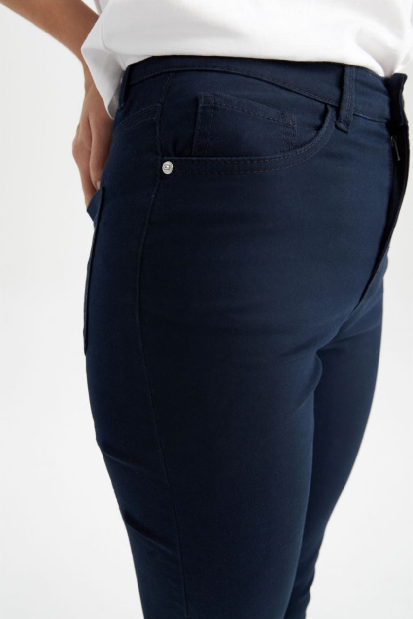 FEMME Indigo Foncé Pantalon slim en gabardine à cinq poches Rebeca