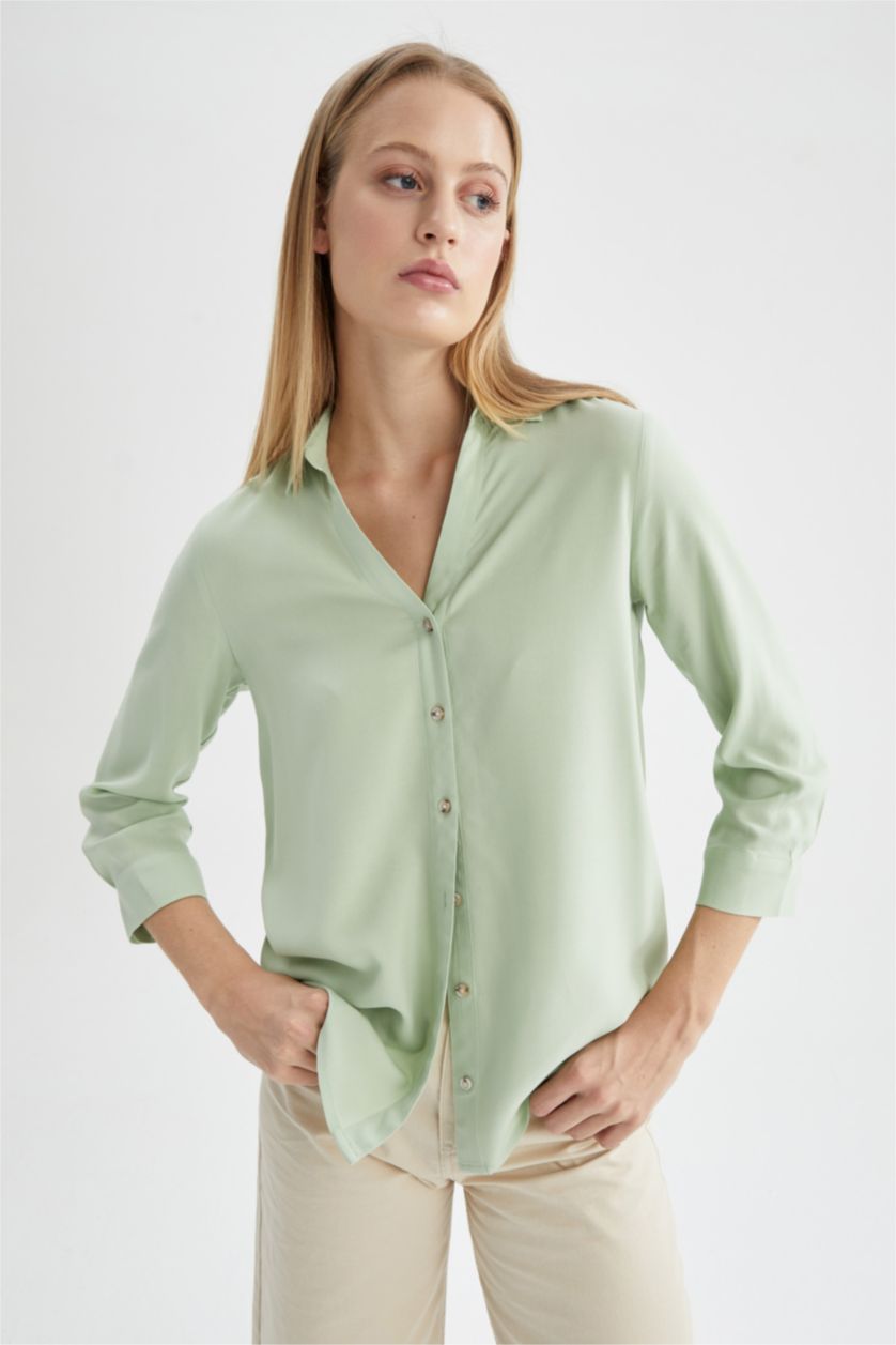 FEMME Bleu Chemise à manches longues et col rond coupe classique