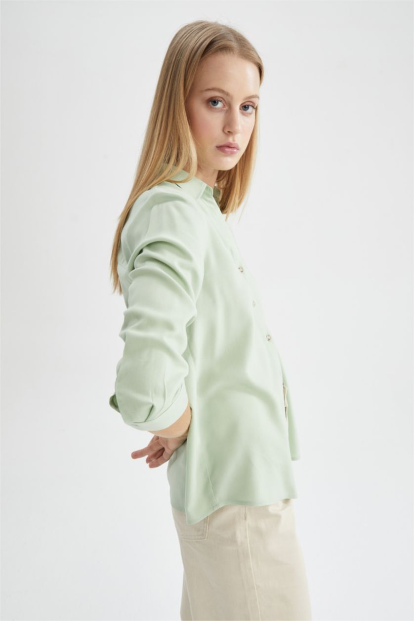 FEMME Bleu Chemise à manches longues et col rond coupe classique