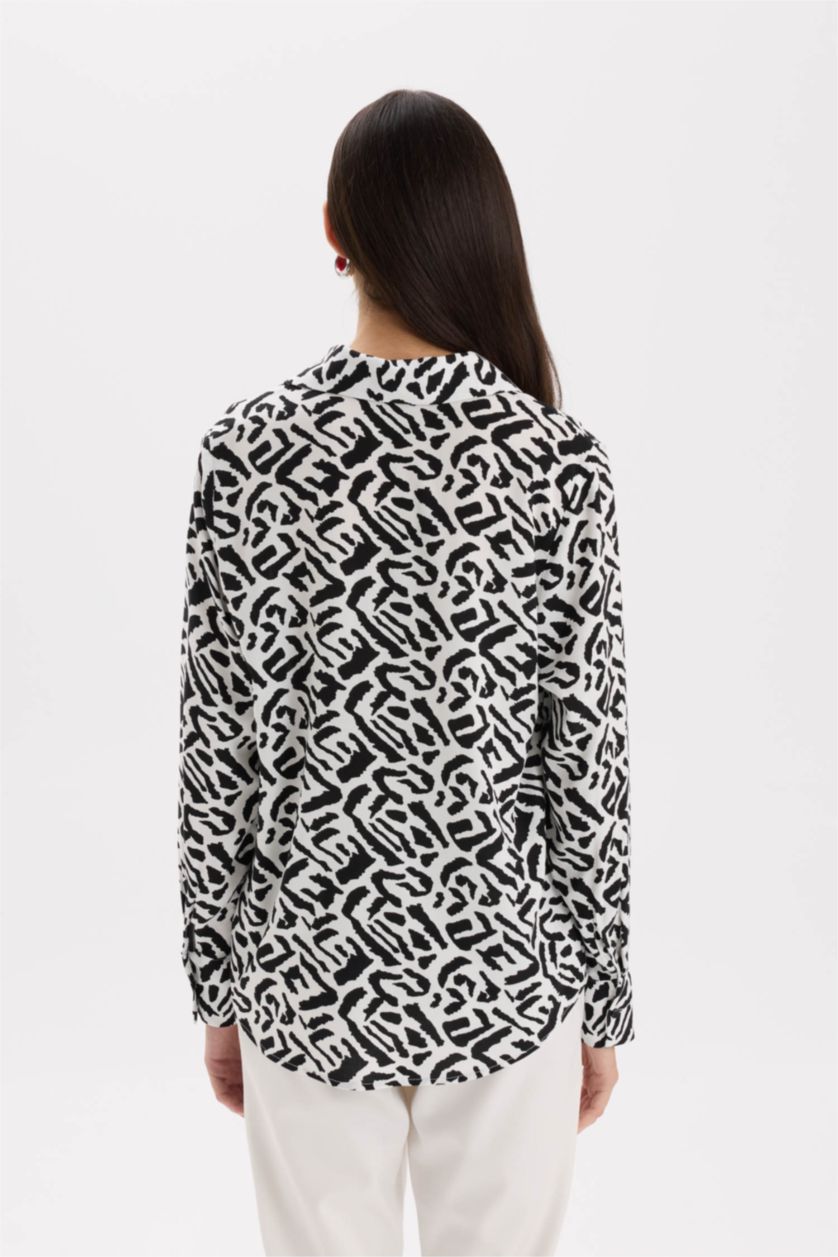 نساء كحلي قميص ردن طويل قصة عادية