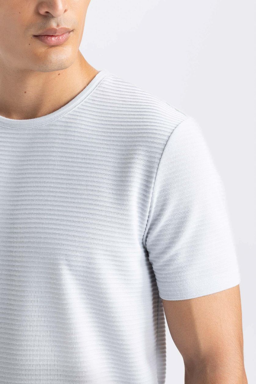 Erkek Açık Gri Slim Fit Dar Kesim Bisiklet Yaka Basic Düz Kısa Kollu Tişört