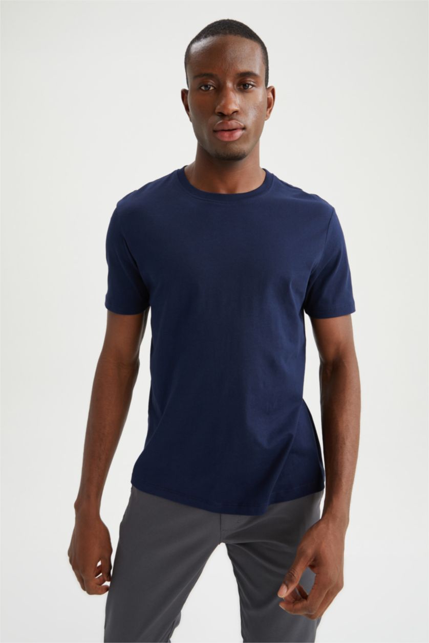 MAN NAVY Regular Fit Short Sleeve T-Shirt