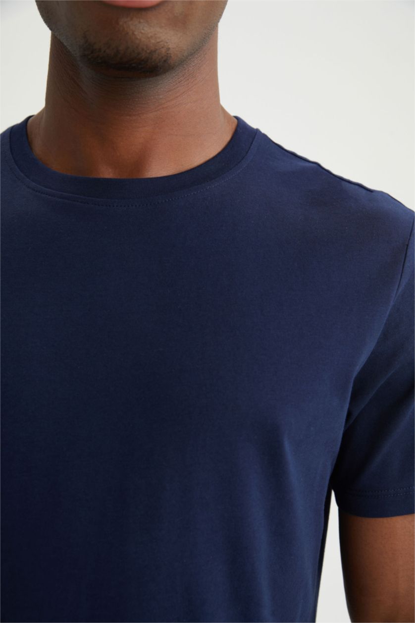 MAN NAVY Regular Fit Short Sleeve T-Shirt